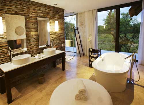 Luxury Villa bathroom - Kapama Southern Camp, Kapama Private Game Reserve